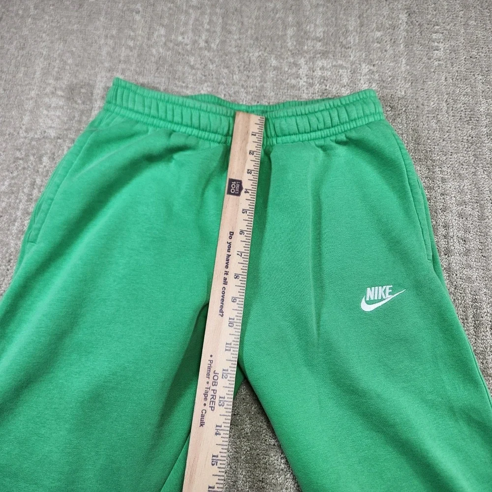 Nike Joggers Men Small Club Fleece Green Bv2671 362 Athleisure Sweatpants